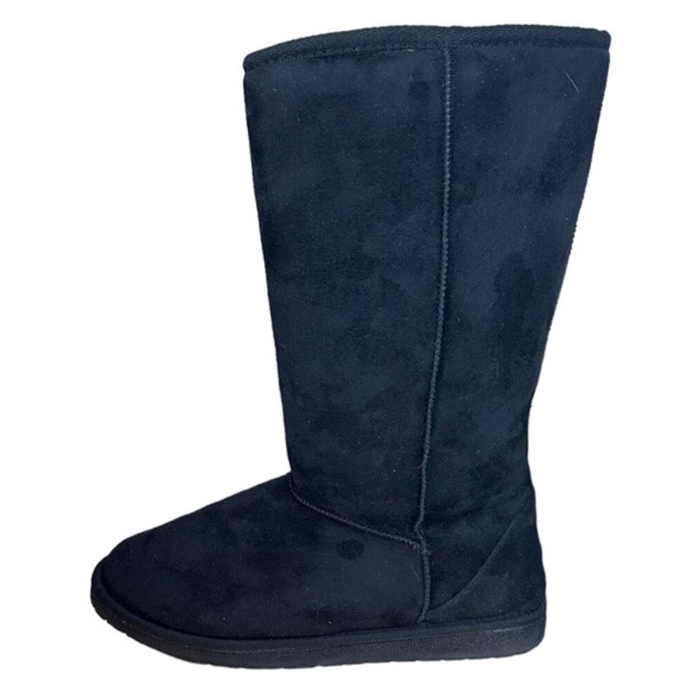 Dawgs black faux‎ micro suede  shaft 9” slight heel size 7